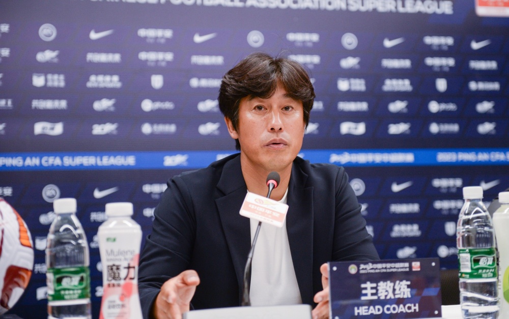 金年会客户端下载包含集结日体能课后，洛杉矶快船更衣室发声备战中超，管理层满意，纪律约束更严格的词条